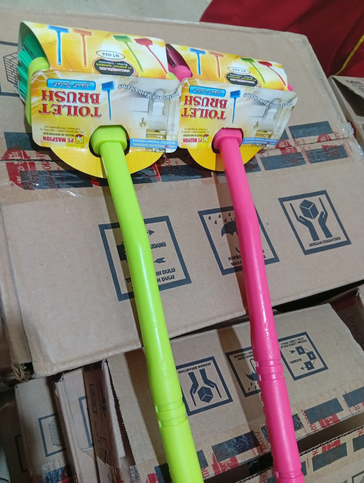 Maspion Sikat Toilet BT 024