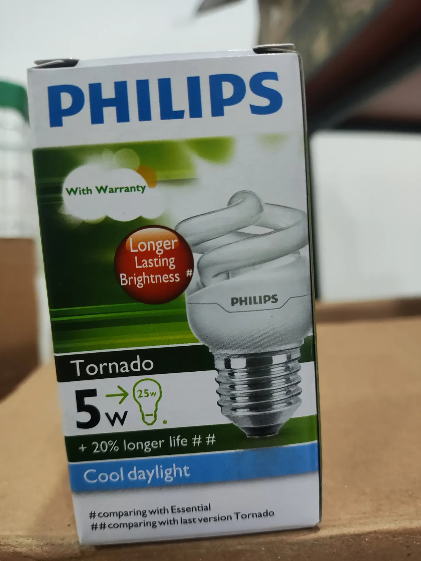 Philips Tornado 5W Putih