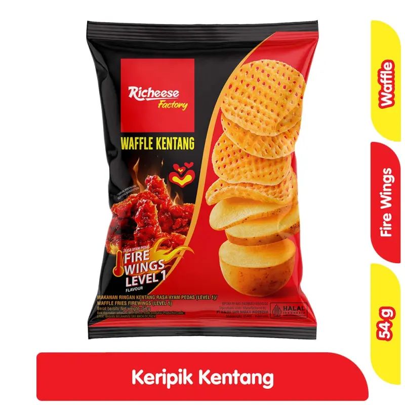 Richeese Factory Waffle Kentang Ayam Pedas 54GR