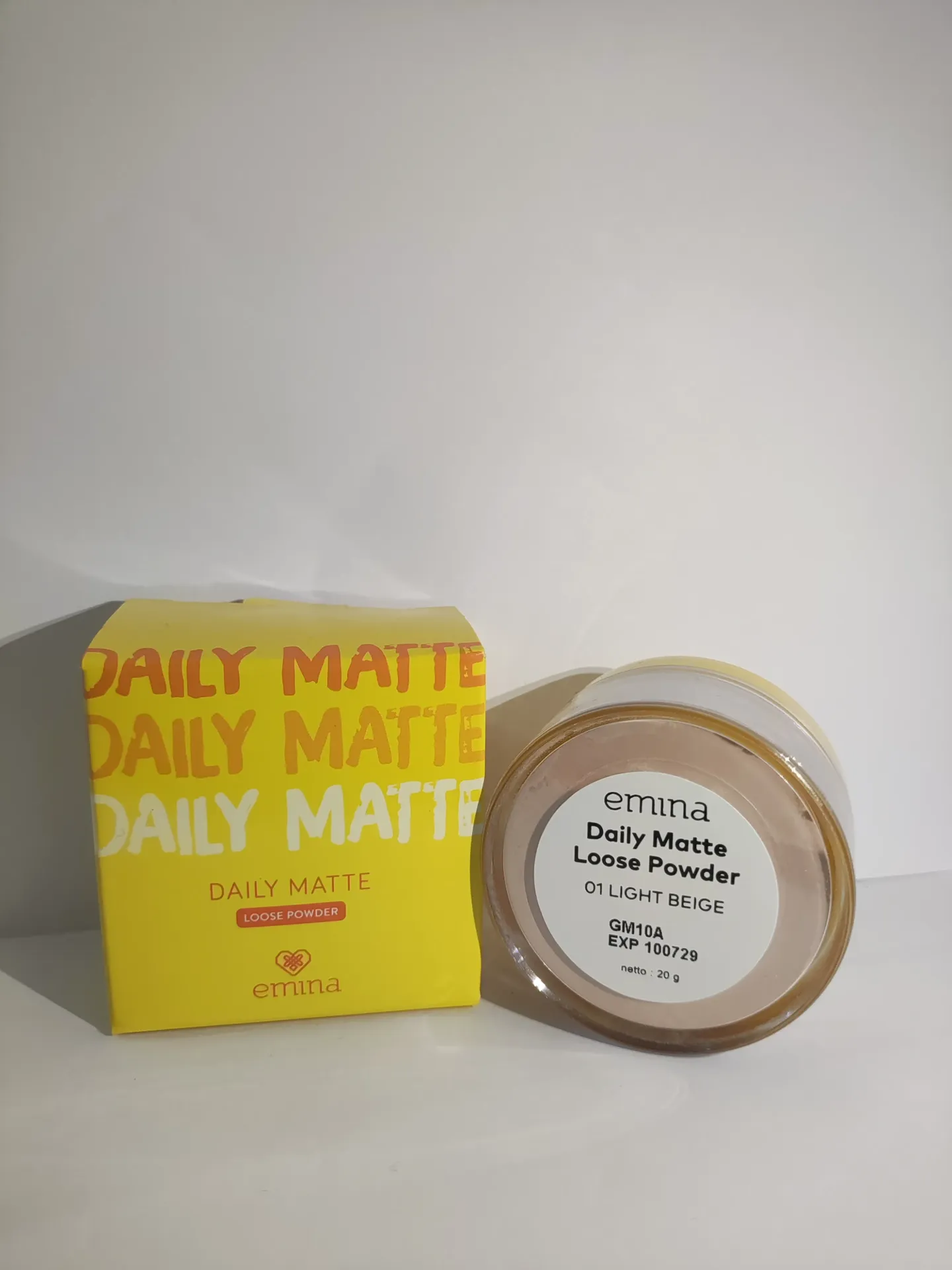 Emina Daily Matte Loose Powder 01 Light Beige 20GR