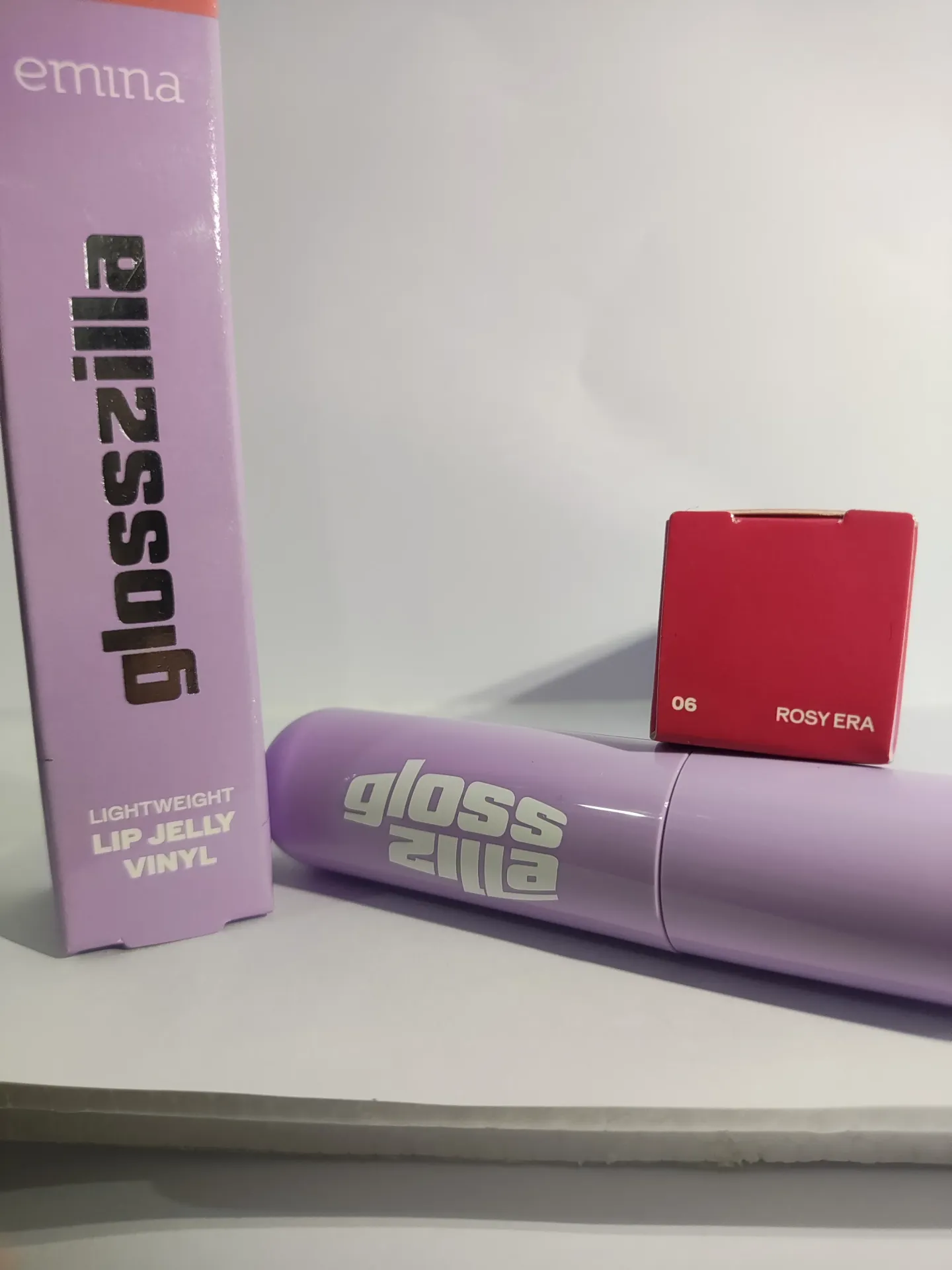 Emina Glosszilla Light Weight Lip Jelly Vinyl 06 Rosy Era 3GR