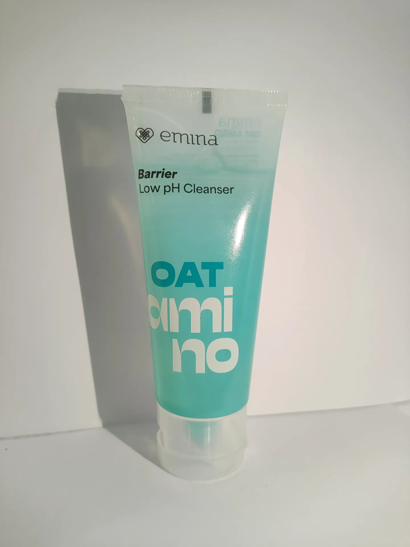 Emina Oat Amino Barrier Low pH Cleanser 70ML