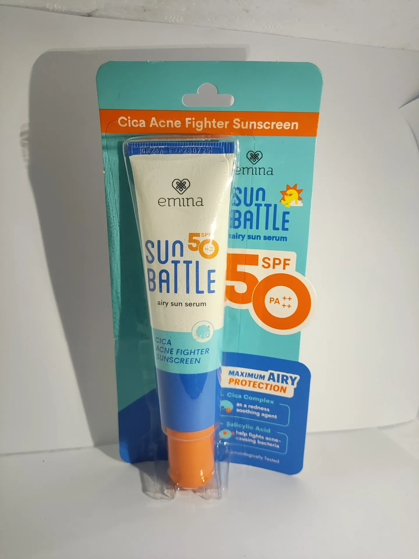 Emina Sub Battle SPF 50 PA +++ Cica Acne Fighter Sunscreen 30ML